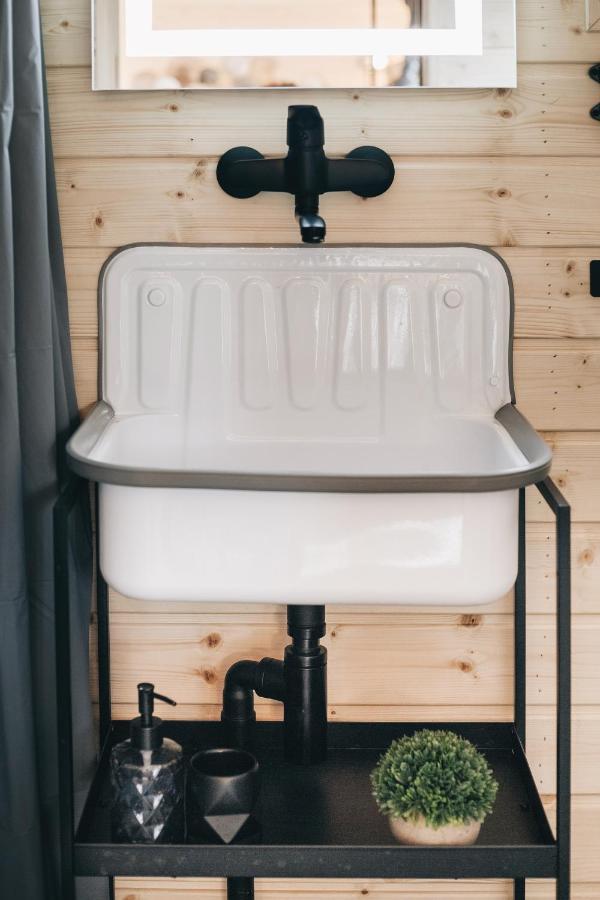 Idyllisches Tiny House Mit Sauna Löbau المظهر الخارجي الصورة